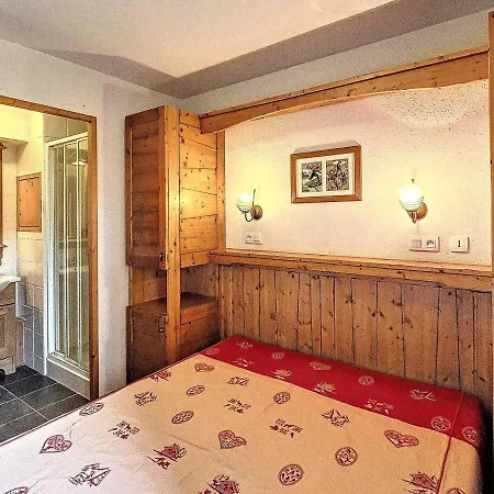 Apartment Cosy Avec Balcon, Parking, Piscine Et Navette A 150m Du Centre Et 500m Des Pistes - Fr-1-267-272