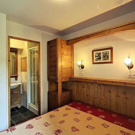 Apartment Cosy Avec Balcon, Parking, Piscine Et Navette A 150m Du Centre Et 500m Des Pistes - Fr-1-267-272 *