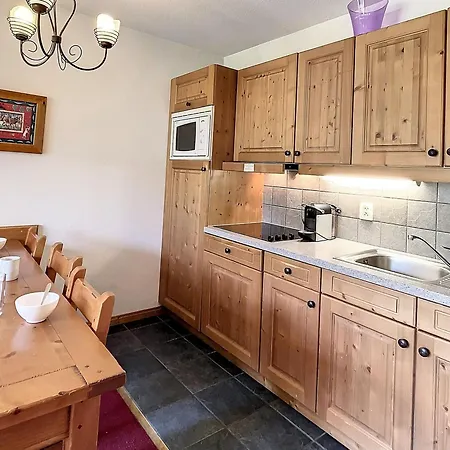 Cosy Avec Balcon, Parking, Piscine Et Navette A 150m Du Centre Et 500m Des Pistes - Fr-1-267-272